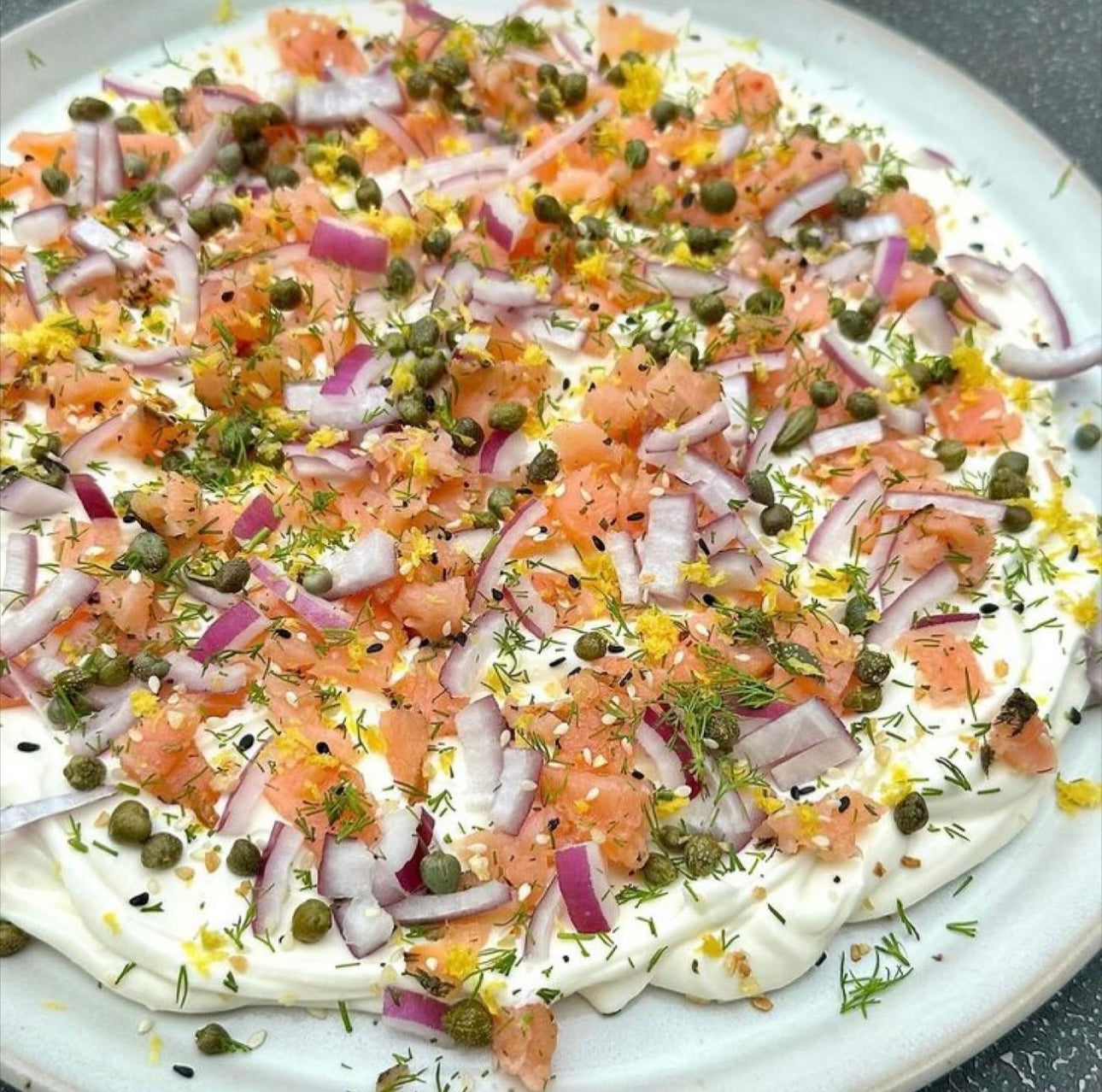 Smoked salmon bagel dip